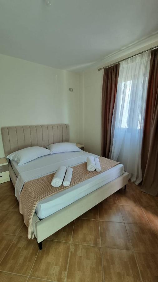 Ideal Apartments & Rooms Sarandë Exterior foto